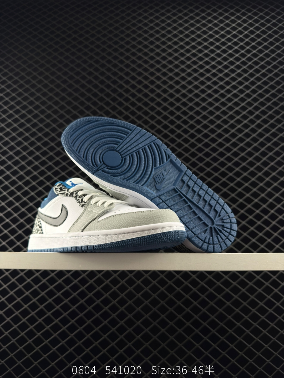 Air Jordan 1 Low AJ1